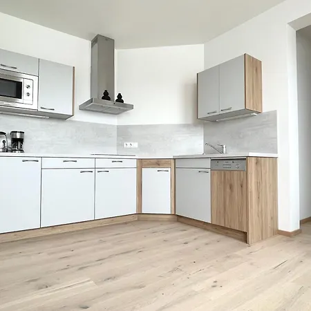 Reinisch Apartment *