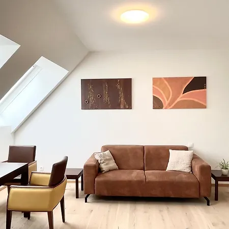 Reinisch Apartamento Schwechat